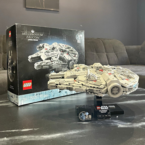 Lego star wars millennium - star,