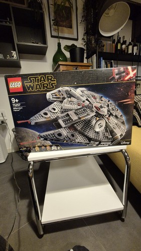 Lego star wars - star, millennium