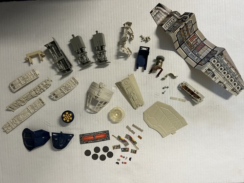 Star wars millennium falcon - wars,