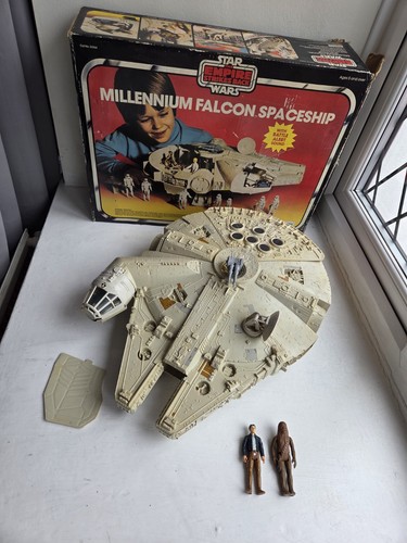Millennium falcon komplettes - falcon,