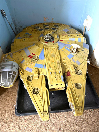 Rare star wars millennium - star,